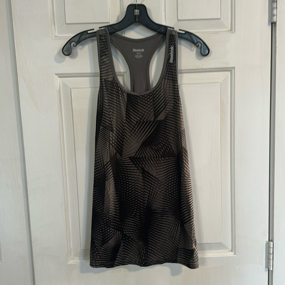 Reebok Grey and Black Tank size small Like New! - Picture 1 of 3